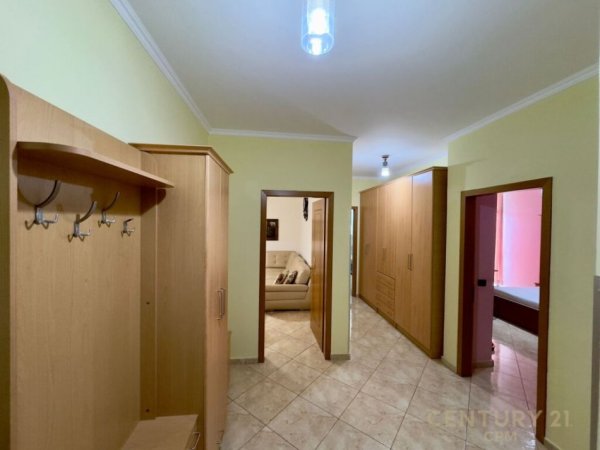 APARTAMENT PER QIRA 2+1+2 NE SHKOZE