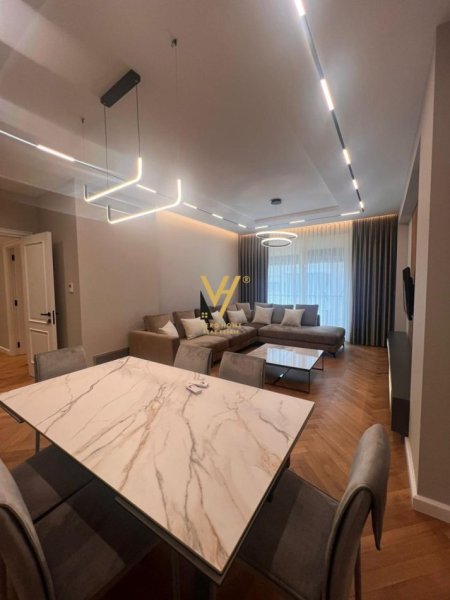 Tirane, jepet me qera apartament 3+1+Ballkon, Kati 5, 155 m2 2,500 € (RRUGA E KOSOVAREVE)