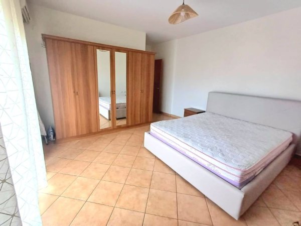 Tirane, jepet me qera apartament 2+1, Kati 9, 103 m2 750 € (Rruga e Elbasanit)