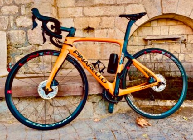 SHITET BICIKLETE Pinarello: T-700 Prince 3000€