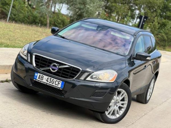shes Volvo VOLVO XC 60 - AUTOMAT - 2.4 NAFTE - 2014