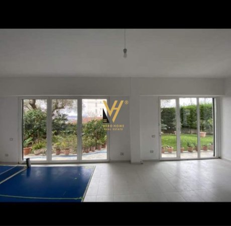 Tirane, jepet me qera Vile 3+1, , 250 m² 900 € (RRUGA E ELBASANIT)