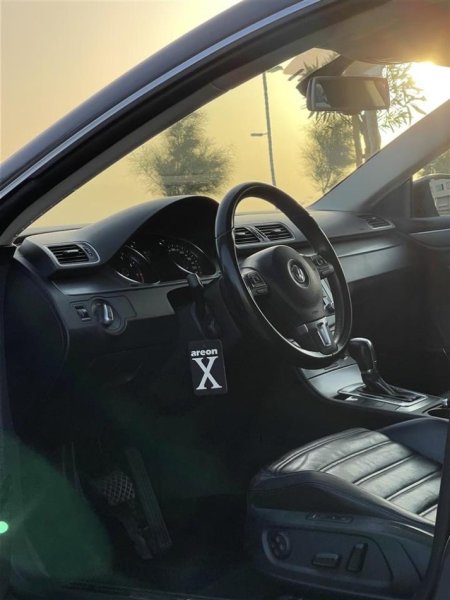 Durres, shes makine OKAZION VOLKSWAGEN PASSAT CC , Benzin, gri e erret, automatik, Klima, 147 kW (200 PS) 240000 km, 7,500 €