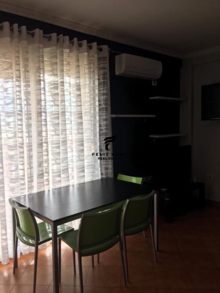 Tirane, jepet me qera apartament 2+1, Kati 5, 120 m² 500 € (KODFRA E DIELLIT)
