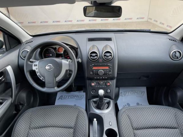 Tirane, shes xhip Nissan qashqai Viti 11/2007, 6.400 Euro