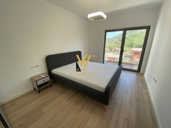Tirane, jepet me qera Vile 2+1, , 130 m² 1,300 € (TEG)