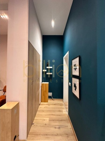 Tirane, shitet lokal , , 87 m² 200,000 € (Rruga FROSINA PLAKU, Tirana, Albania)