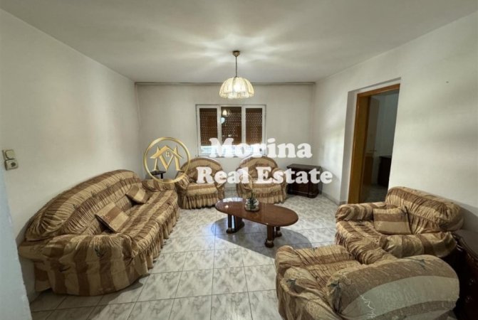Tirane, jepet me qera apartament 3+1, Kati 4, 130 m² 600 € (Rruga Elbasanit)