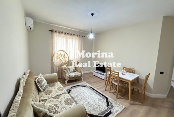Tirane, jepet me qera apartament 2+1, Kati 4, 90 m² 600 € (Komuna e Parisit)