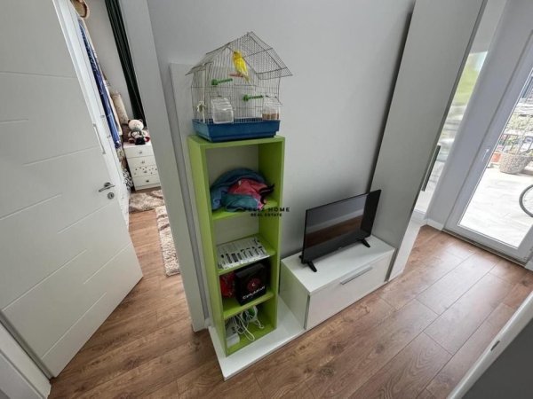 Tirane, shitet apartament , Kati 1, 103 m² 73,000 € (RRUGA BERISHA)