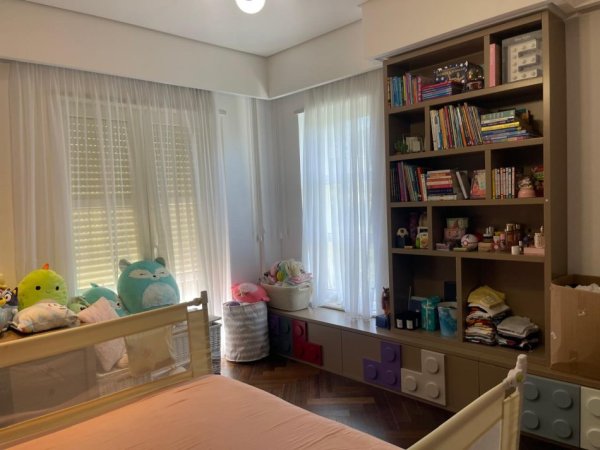 Tirane, shitet Vile , 736 m² 1,500,000 € (Rolling Hills)