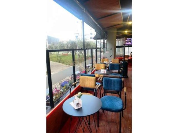 SHESIM BAR-KAFE NE KOMPLEKSIN MAGNET TE 21 DHJETORI!  213.000 Euro