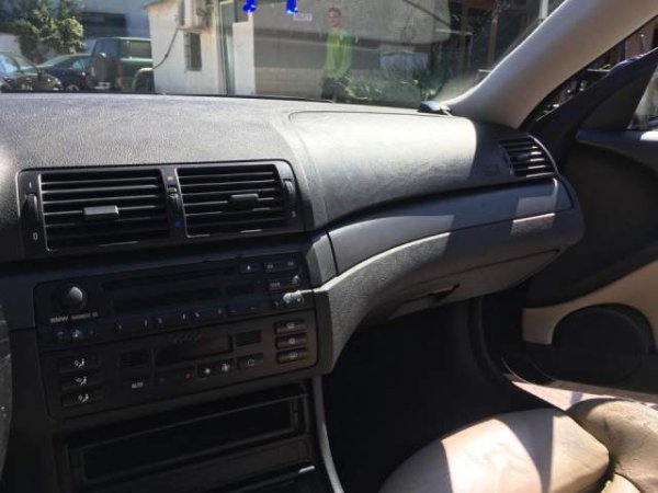 Fier, shitet makine BMW Viti 2002, 3.500 Euro
