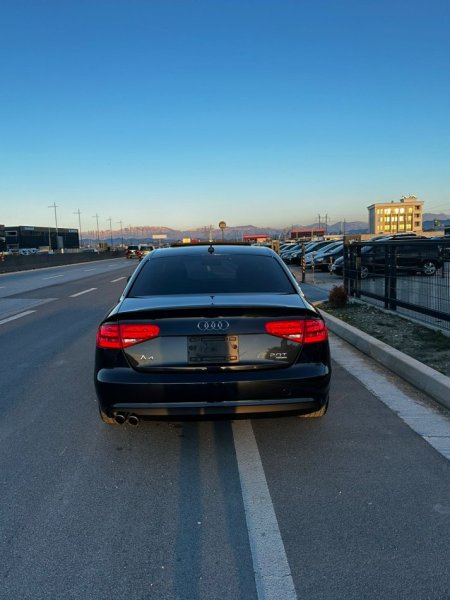 Audi A4 2.0 2014