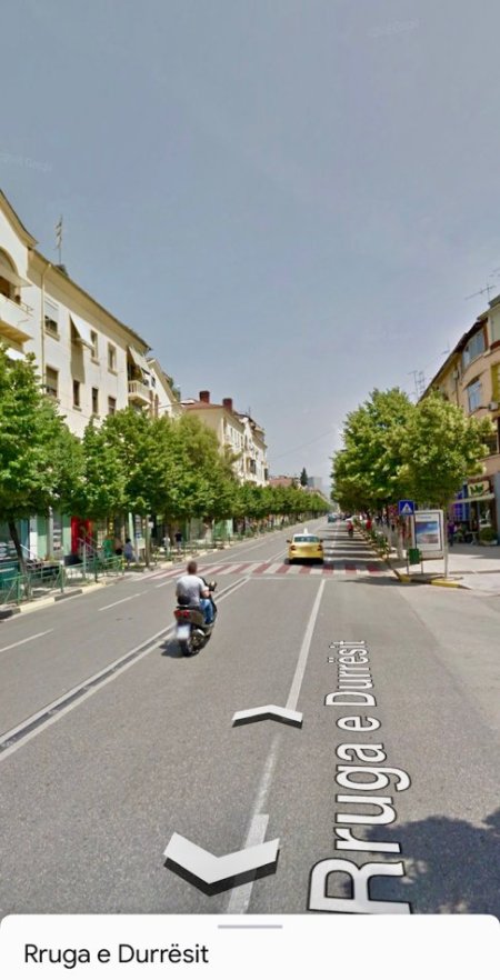 Tirane, shitet dyqan , Kati 0, 50 m² 299,000 € (Durresit)
