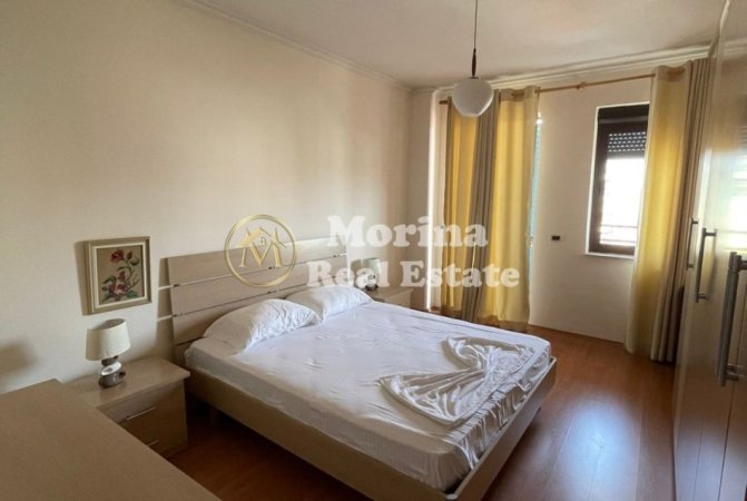 Tirane, jepet me qera apartament 2+1 Kati 8, 90 m² 800 € (Blloku)