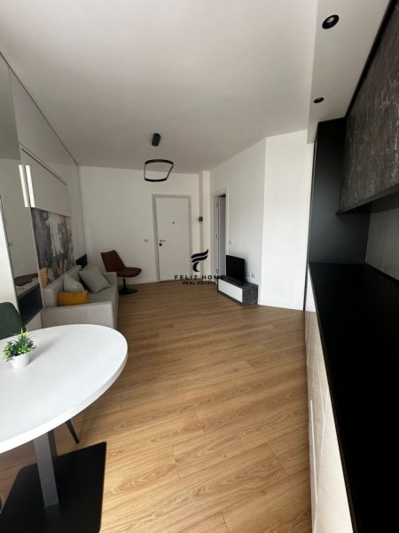 Tirane, shitet apartament 1+1 Kati 4, 35 m² 75,000 € (KOMUNA E PARISIT)