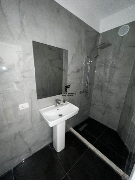 Tirane, shitet apartament 1+1 Kati 4, 35 m² 75,000 € (KOMUNA E PARISIT)