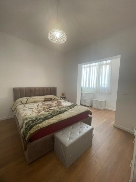 Tirane, shitet apartament 1+1 Kati 3, 71 m² 120,000 € (Xhamllik Rruga Sitki Cico)