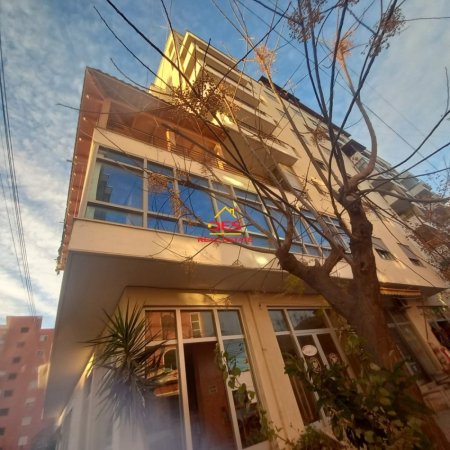 Vlore, shitet ambjent biznesi Kati 2, 76 m² 84,480 € (Rruga Fiqirete Musta)