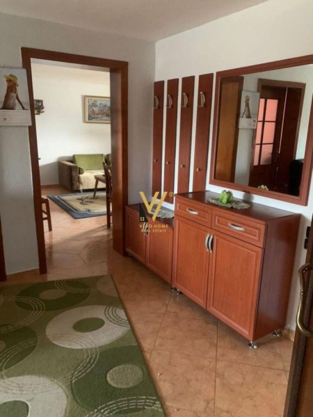 Tirane, jepet me qera apartament 3+1+Ballkon Kati 6, 100 m² 700 € (SHESHI AVNI RUSTEMI)