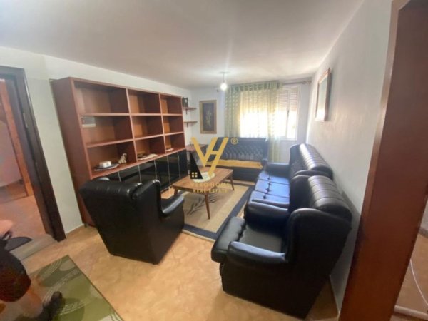 Tirane, jepet me qera apartament 3+1+Ballkon Kati 6, 100 m² 700 € (SHESHI AVNI RUSTEMI)