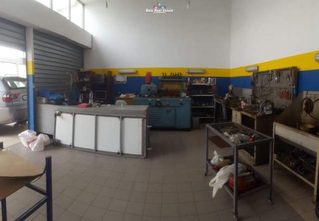Tirane, shes dyqan Kati 0, 85 m² 198.000 Euro (Komuna e Parisit)