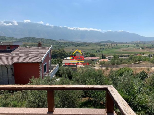 Vlore, shitet Vile 2 Katshe Kati 2, 262 m² 485,000 € (Tragjas)