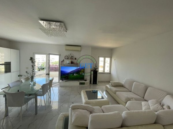 Durres, shitet apartament 3+1 Kati 5, 150 m² 170,000 € (Shkembi i Kavajes)