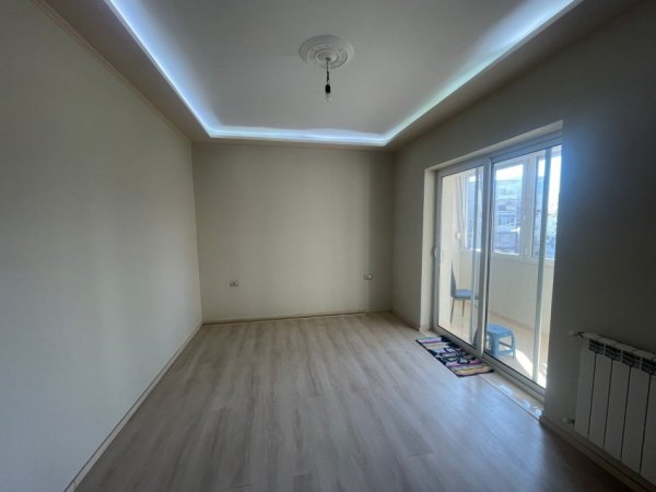 Tirane, shitet 2+1 Kati 2, 101 m² 182,000 € (Ali Demi)
