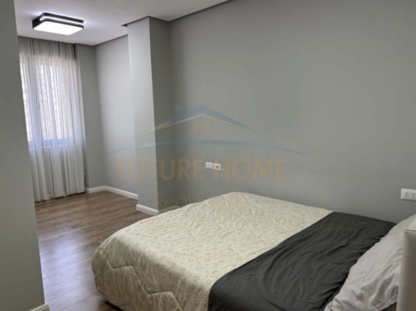 Tirane, shitet apartament 2+1+Ballkon Kati 5, 115 m² 230.000 € (Don bosko)