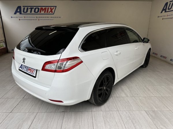 Tirane, shes makine peugeot 508 Nafte, e bardhë automatik Klima 215.000 km 7.900 €