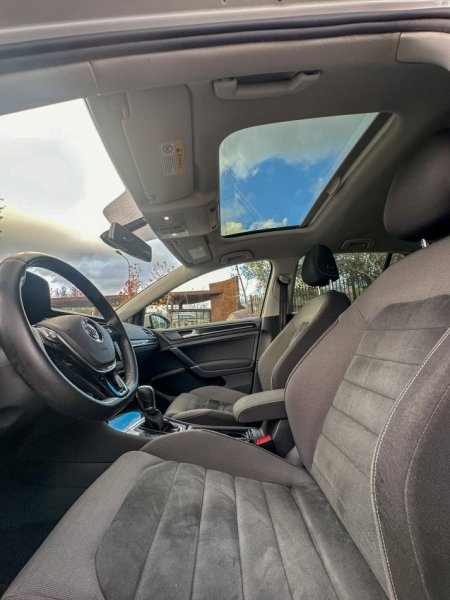 Tirane, japim me qera makine Golf 7 Nafte, e bardhë automatik Klima 45 €