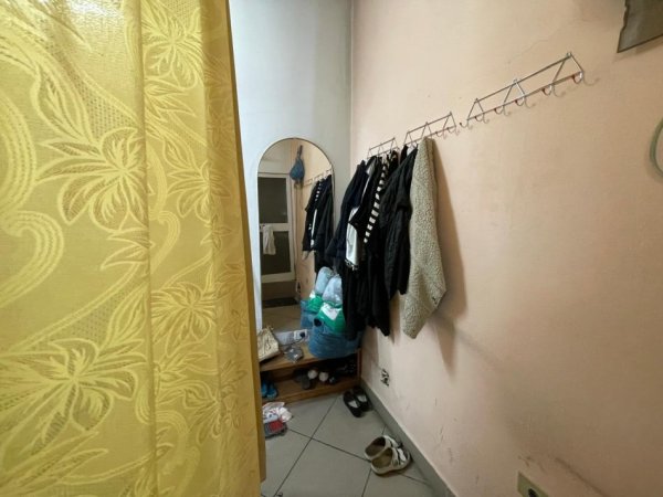 Tirane, shitet ambjent biznesi Kati 1, 38 m² 114.000 € (Selvia)