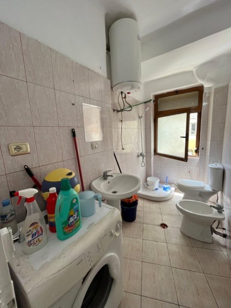 Tirane, shitet apartament 2+1 Kati 2, 65 m² 150.000 € (Rruga e Durresit)