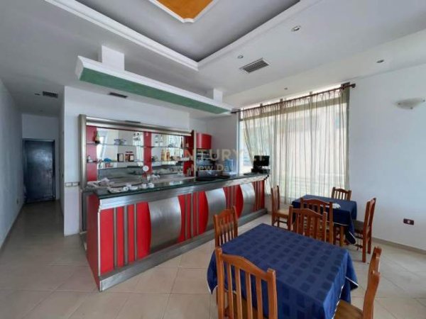 Plazh-Durres, shitet ambjent biznesi Kati 0, 105 m² 170.000 Euro (Shkembi i kavajes)