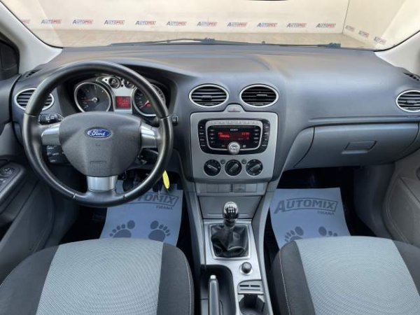 Tirane, shes makine Ford FOCUS Viti 2009, 4.100 Euro