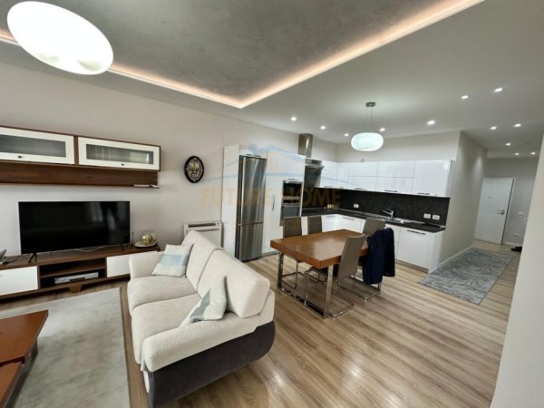 Tirane, shitet apartament 2+1+Aneks+Ballkon Kati 4, 128 m² 275.000 € (Kopeshti Botanik)