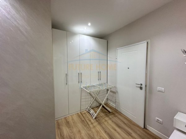Tirane, shitet apartament 2+1+Aneks+Ballkon Kati 4, 128 m² 275.000 € (Kopeshti Botanik)