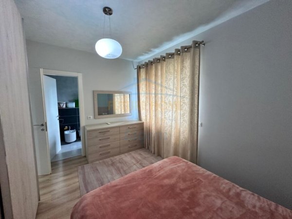 Tirane, shitet apartament 2+1+Aneks+Ballkon Kati 4, 128 m² 275.000 € (Kopeshti Botanik)