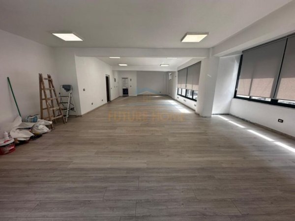 Tirane, shitet ambjent biznesi Kati 1, 120 m² 265.000 € (ZOGU ZI)