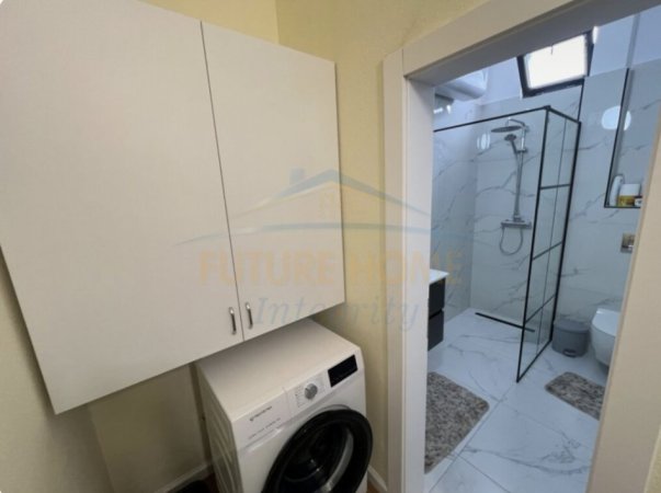 Tirane, shitet apartament 1+1+Ballkon Kati 4, 79 m² 120.000 € (Brryli)