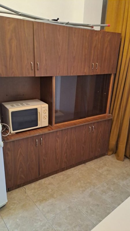 Tirane, shes Mobilje per ambjent ndenje 7000 lek