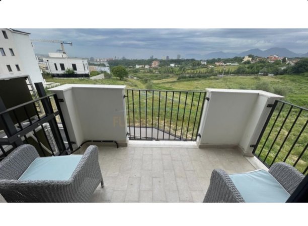 Tirane, shitet apartament 2+1+Ballkon Kati 2, 123 m² 230.000 € (Liqeni i thate)