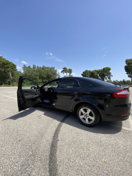 SHITET FORD MONDEO 2009 4000 EURO
