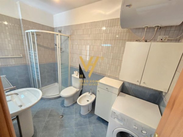 Tirane, jepet me qera apartament 2+1+Aneks+Ballkon Kati 5, 100 m² 750 € (PAZARI I RI)