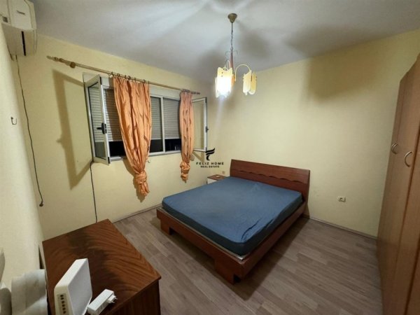 Tirane, jepet me qera apartament 2+1 Kati 5, 80 m² 500 € (ISH EKSPOZITA)