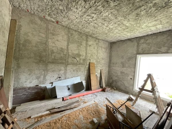 Tirane, jepet me qera Vile Kati 3, 700 m² 3.000 € (TEG)