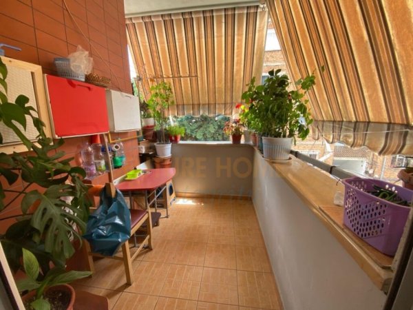 Tirane, shitet apartament 1+1+Ballkon Kati 2, 60 m² 124.000 € (Materniteti i Ri)