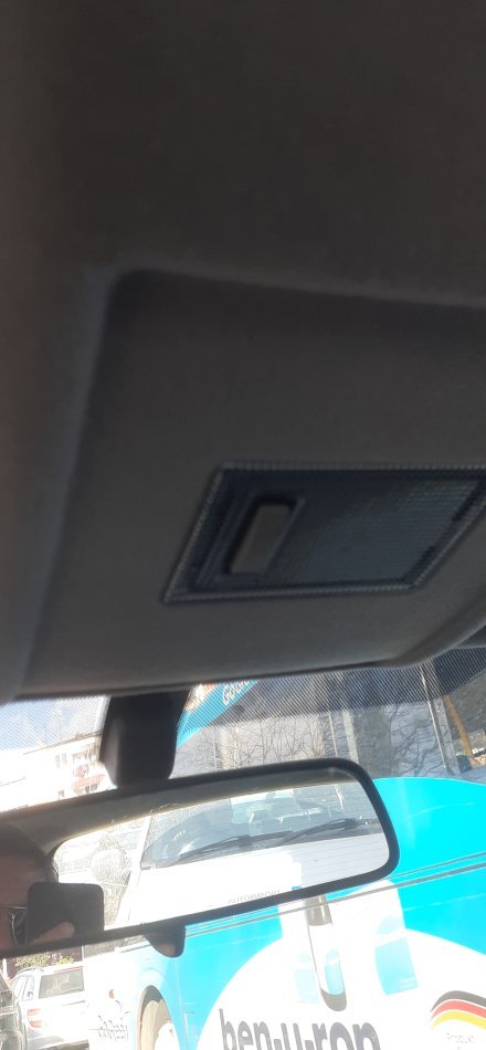 Tirane, jap me qera makine Opel corsa 1.3 nafte , viti 2014 Nafte, gri e erret manuale Klima 160.000 km 40 €